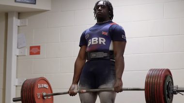 19-Year-Old Nonso Chinye Deadlifts 400KG/881LB Ahead of IPF Junior World Championships
