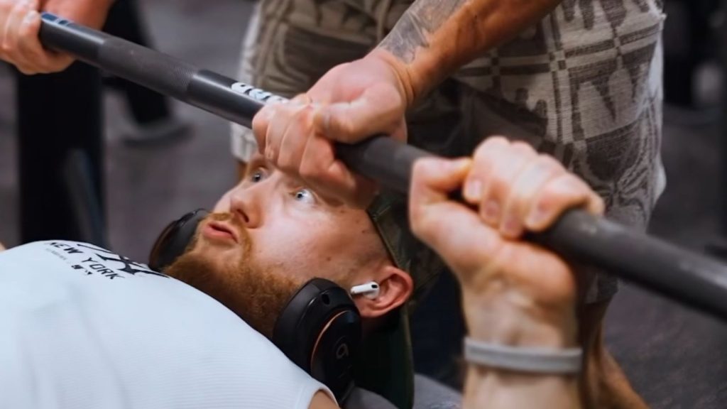 These 3 Bench Press Mistakes Are Killers, Says Jeff Nippard